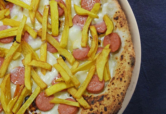 PIZZA WURSTE E PATATINE